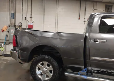 2015 Ram 2500 Big Horn из США, поврежденный, VIN 3C6TR5DT9FG693828